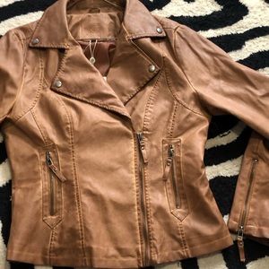 NWT Sz L Max Studio faux leather moto jacket.